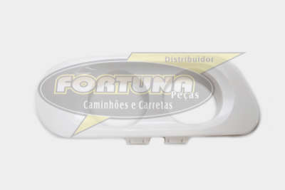 Foto de MOLDURA FAROL AUXILIAR DAF XF - LE - Marca Compatível