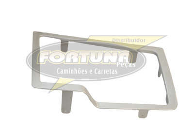 Foto de MOLDURA FAROL VOLVO FH - LE 2004/2010 (EXTERNA) - Marca Compatível