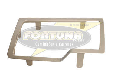Foto de MOLDURA FAROL VOLVO FH - LD 2004/2010 (EXTERNA) - Marca Compatível