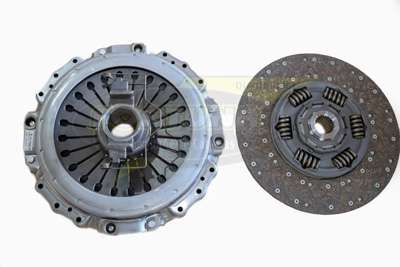 Foto de KIT DE EMBREAGEM VOLVO FH D13 - CAMBIO VT - Marca Compatível
